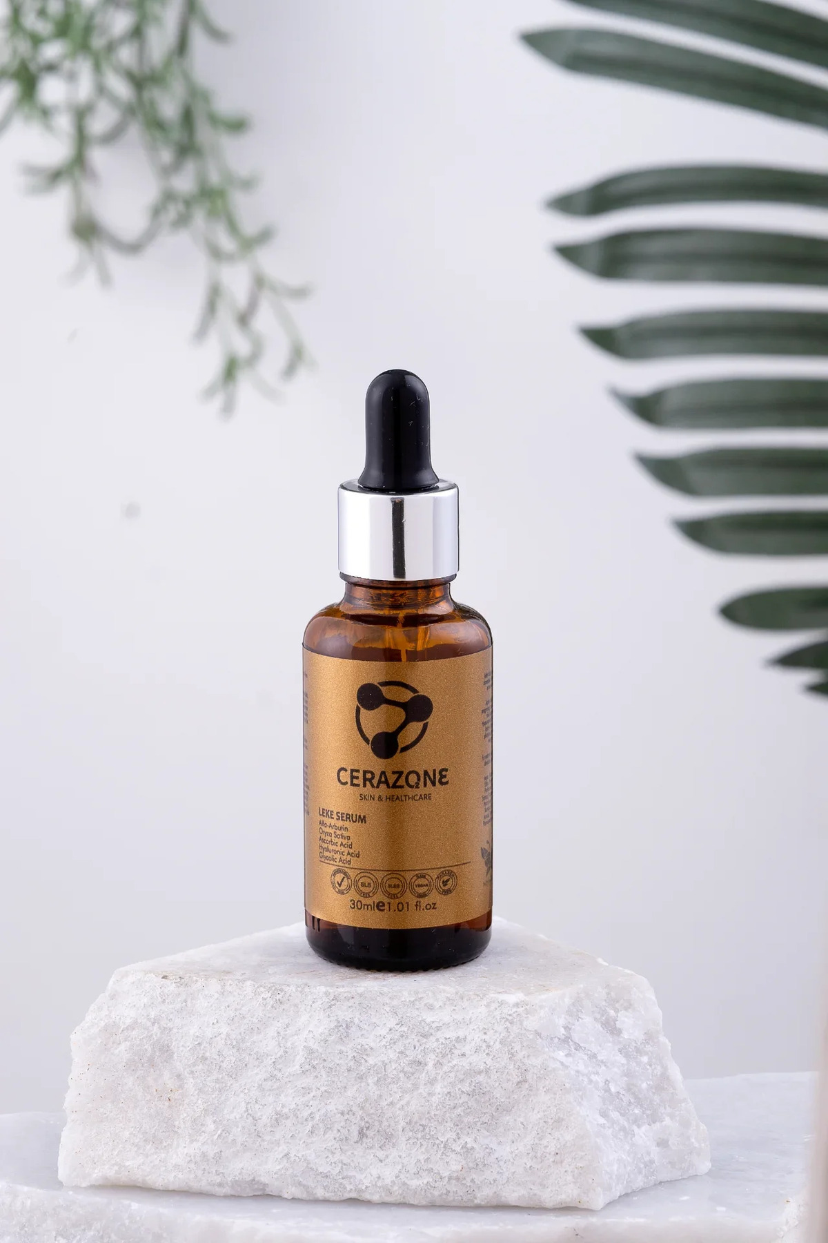 Leke Serumu Alfa Arbutin ve C Vitamini İçerikli Leke Karşıtı Aydınlatıcı Cilt Bakım Serumu 30 ml