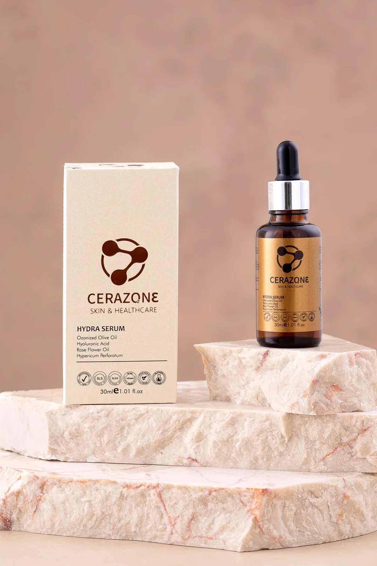 Hydra Serum Hyalüronik Asit ve Kantaron Yağlı Yoğun Nemlendirici Canlandırıcı Cilt Bakım Serumu 30 ml